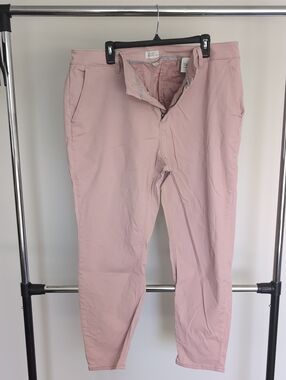 Women's Light Pink Chino Pants - Classic Straight Fit